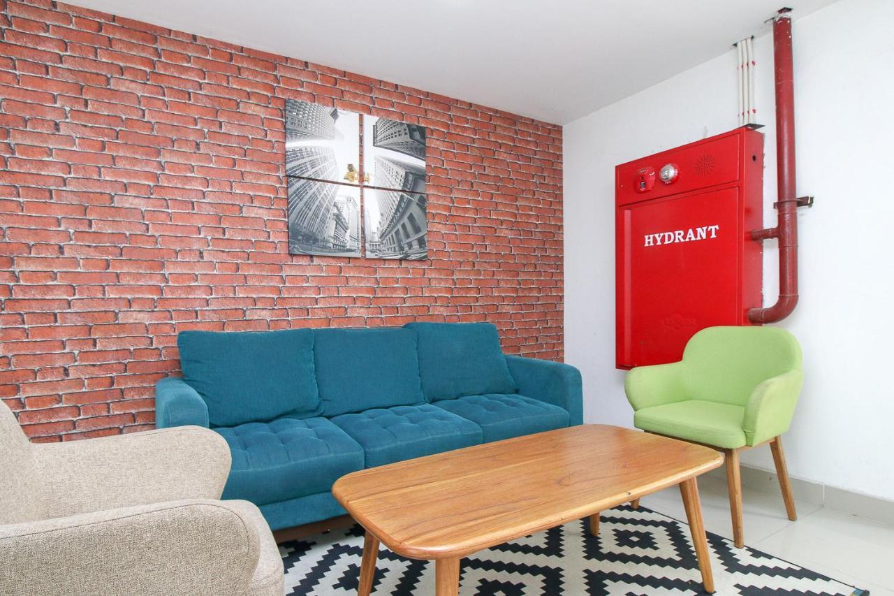 Smarthomm Inn Bandara Parungkuda Екстер'єр фото