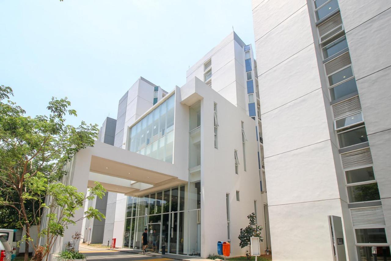 Smarthomm Inn Bandara Parungkuda Екстер'єр фото